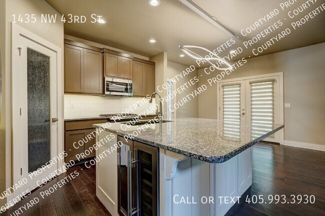 Building Photo - 1435 NW 43rd St