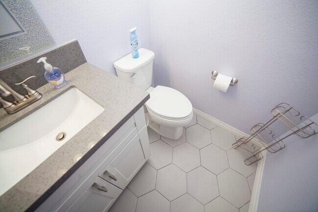 Building Photo - 20651 Roscoe Blvd