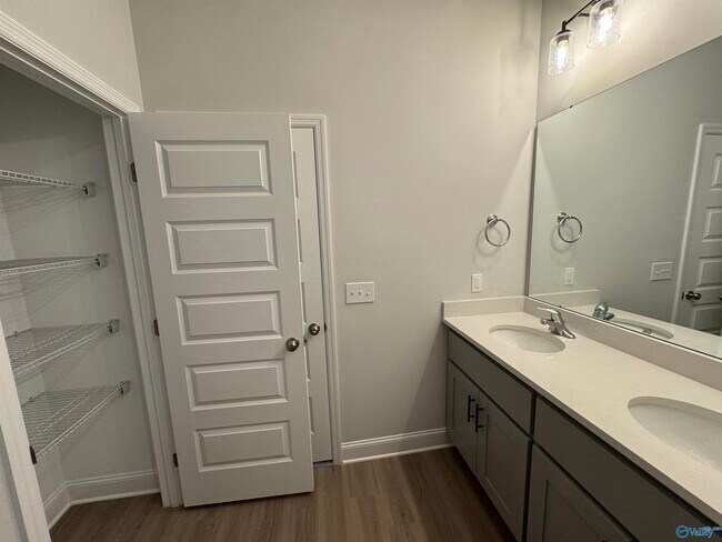 Building Photo - 16688 Demi Dr
