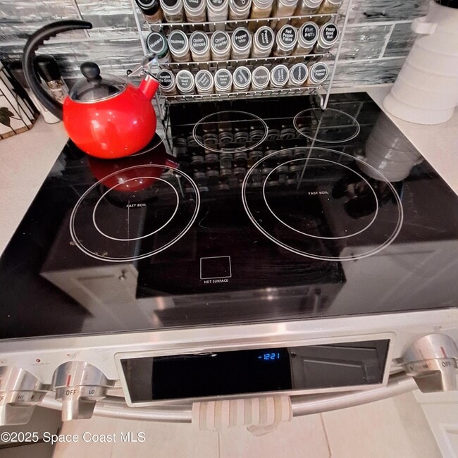 Building Photo - 3004 Savoy Dr