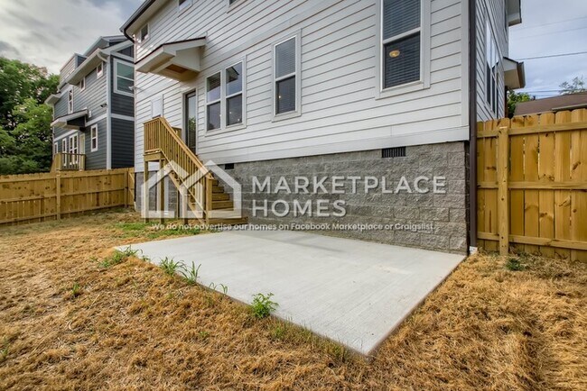 Building Photo - 518 Yokley Rd