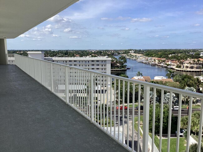 Building Photo - 3101 S Ocean Blvd