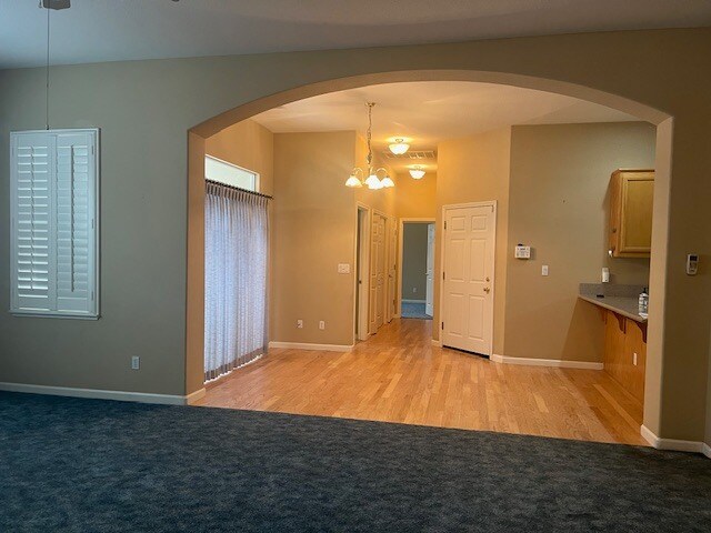 Building Photo - 427 Sea Cove Dr