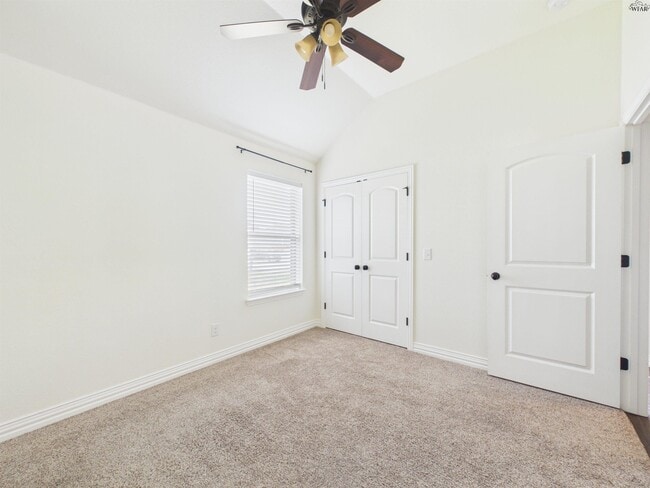 Building Photo - 4806 Falcon Crest Blvd