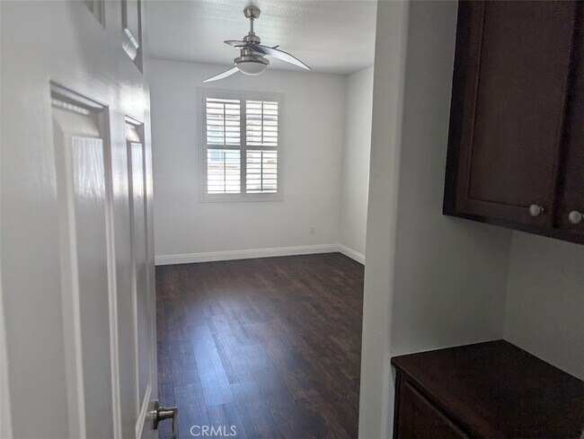 Building Photo - 28629 N Pietro Dr