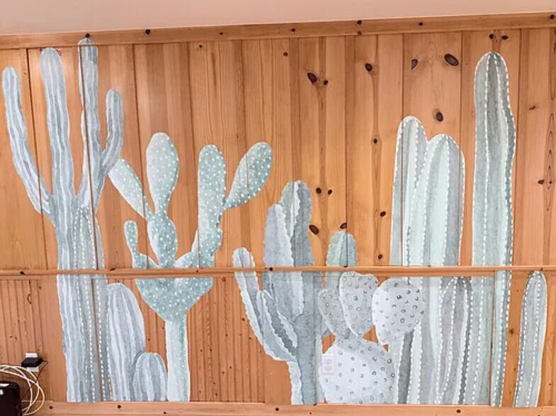 Building Photo - 11881 Pine Forest Rd