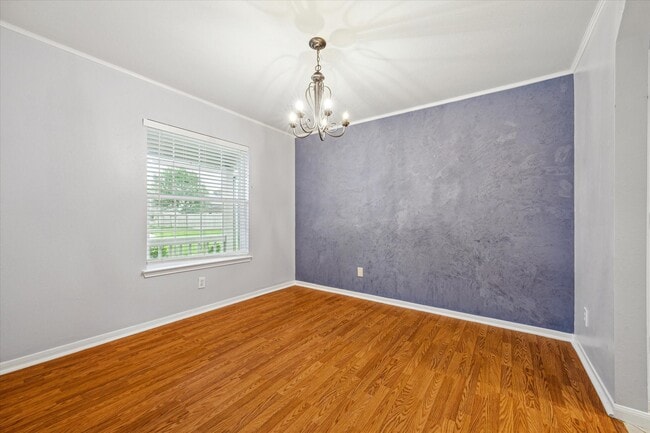 Building Photo - 3402 Fox Ct