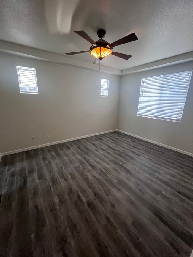 Building Photo - BEAUTIFUL UPDATED HOME IN NATOMAS!!