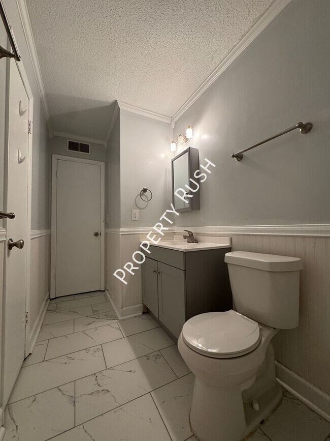 Building Photo - 3210 Joselin Ln