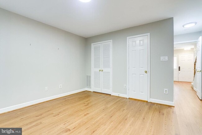 Building Photo - 1706 S Edgewood St