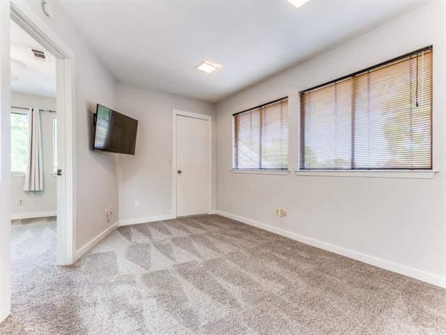 Building Photo - 3215 Newfield Ct