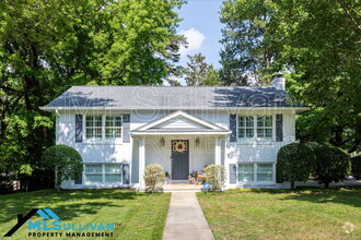 Building Photo - 4500 Lakemont Dr