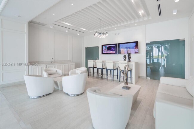 Building Photo - 3201 NE 183rd St