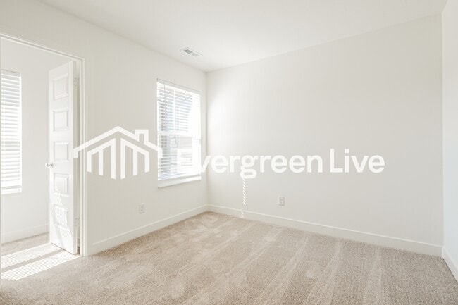 Building Photo - 8975 Willis Wy