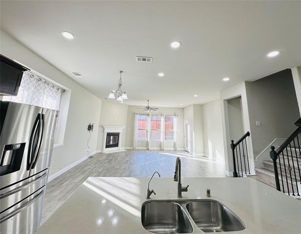 Building Photo - 16016 Gladewater Terrace