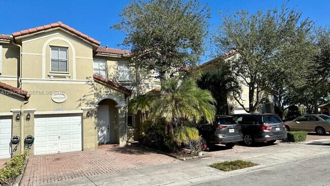 Building Photo - 10911 NW 79th St