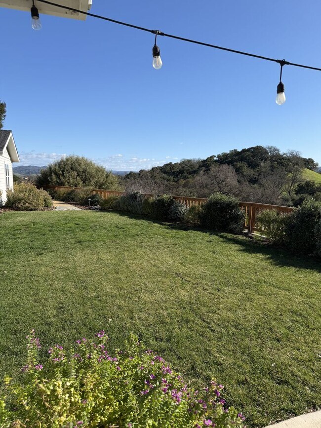 Building Photo - Beautiful 4 Bedroom, 3 Bathroom Atascadero Home On 2 Acre Lot with Solar Power