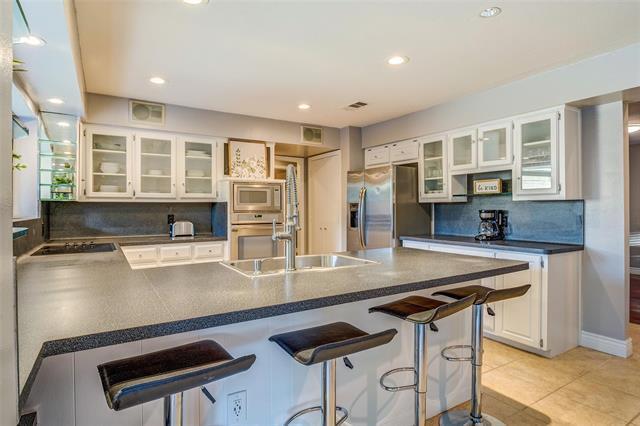 Building Photo - 6009 Black Berry Ln