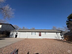 Building Photo - Updated 3 bed, 1 bath Ranch