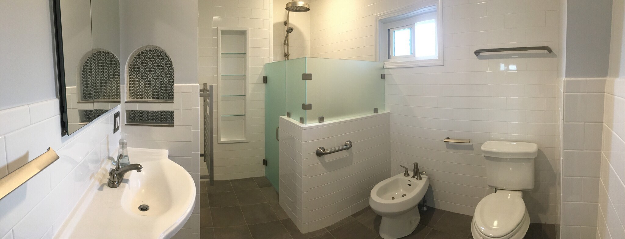 Bathroom A - 87 Irving St