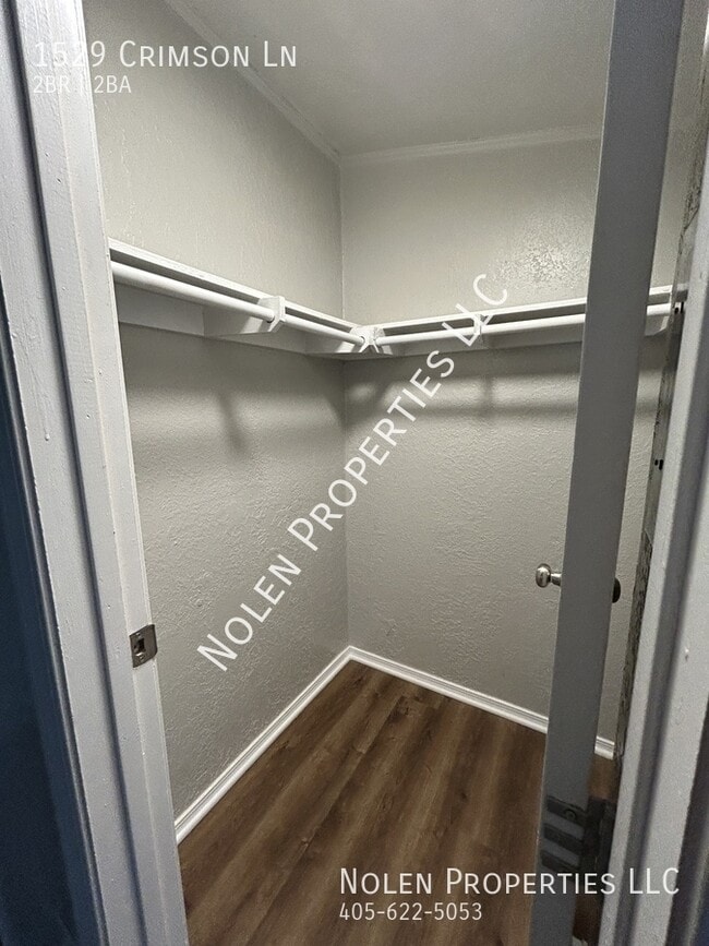 Building Photo - 1529 Crimson Ln