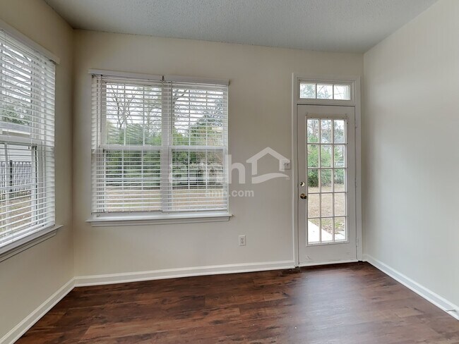 Building Photo - 6604 Conifer Cir