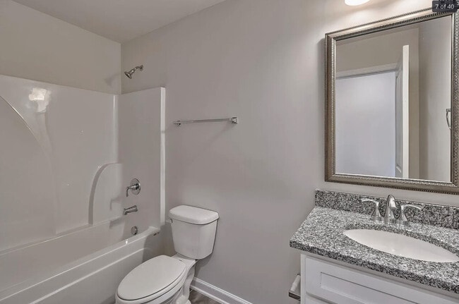 Building Photo - 1318 Nyquist Lane