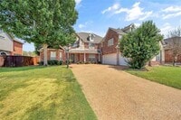 Building Photo - 2021 Country Brook Ln