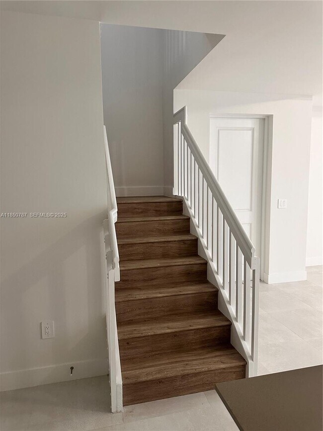 Building Photo - 19002 SW 344th Ter