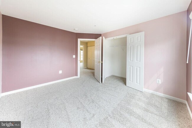 Building Photo - 1605 Potomac Greens Dr