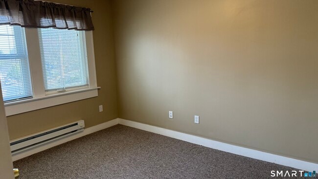 Building Photo - 78 Rockwell Ave