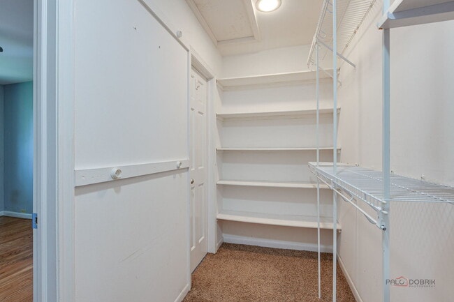 Building Photo - 1115 Shermer Rd