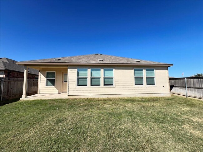 Building Photo - 102 Wolseley Dr