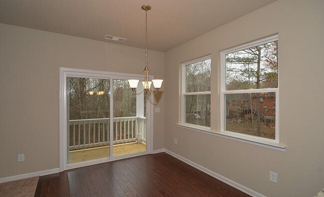 Building Photo - 313 Woodson Way