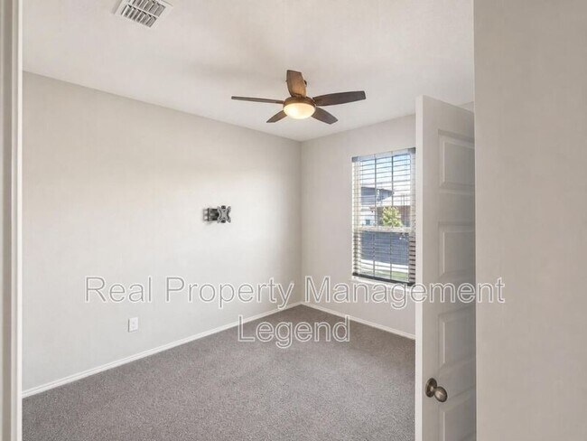 Building Photo - 5601 Portola Ln