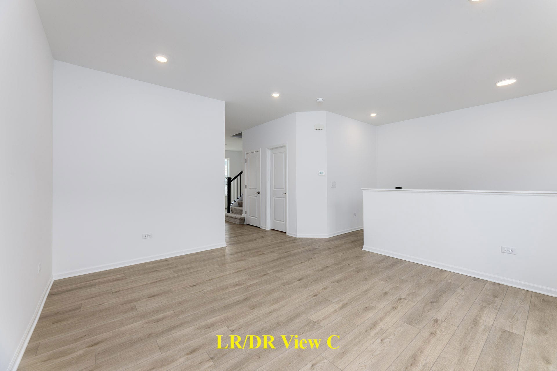 Building Photo - 1703 Neubauer Cir