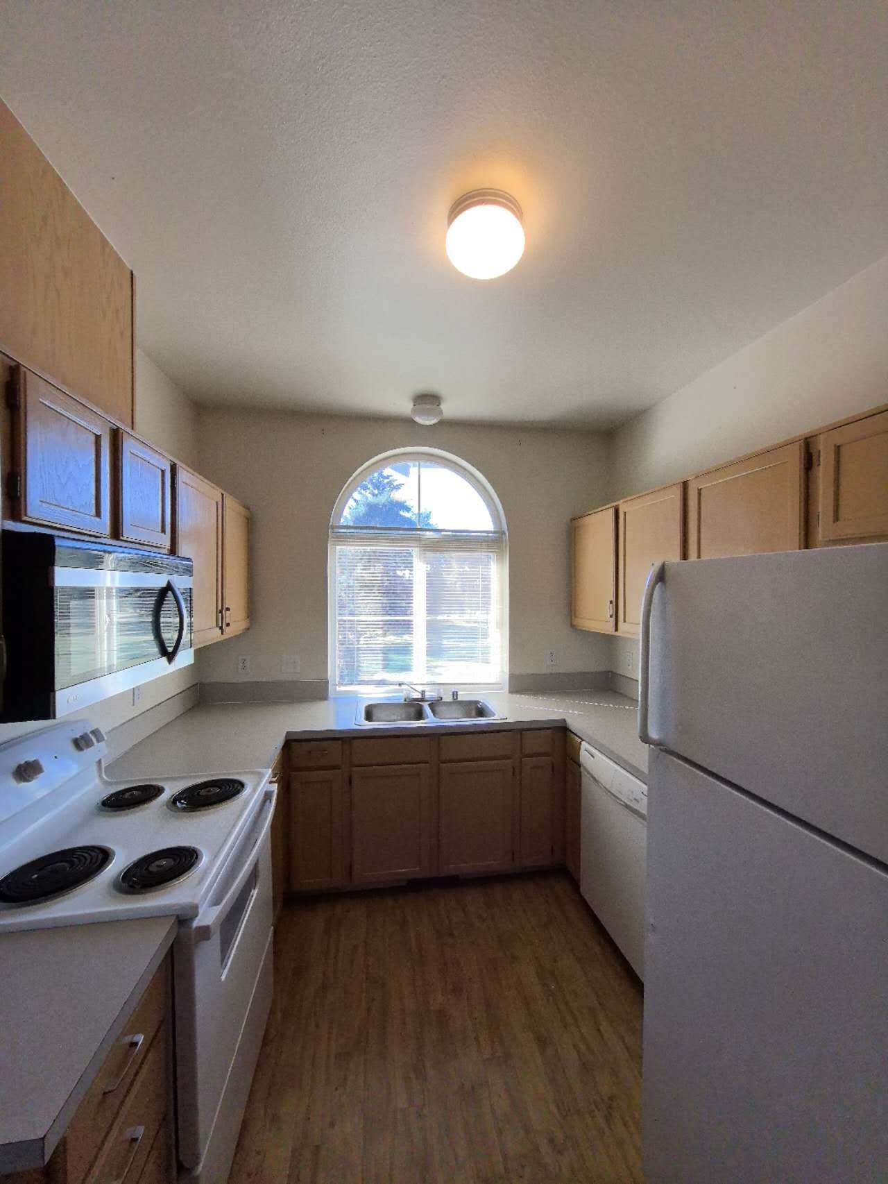 Building Photo - 6317 Barstow Ln SE