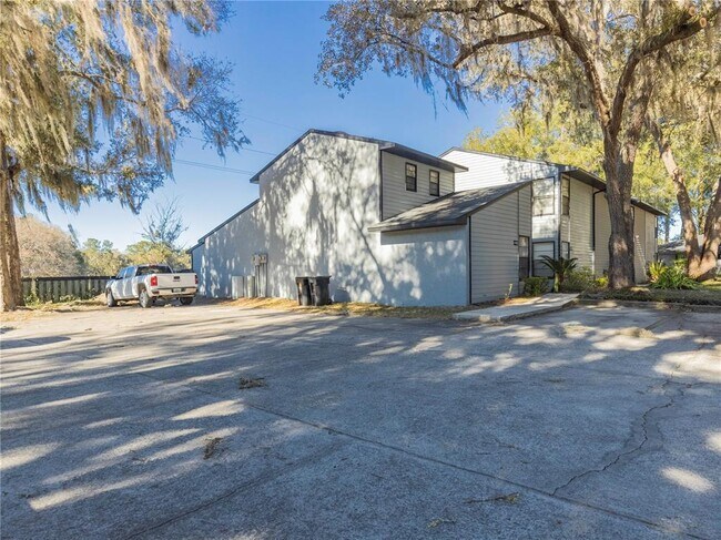 Building Photo - 4356 SW 20th Ln