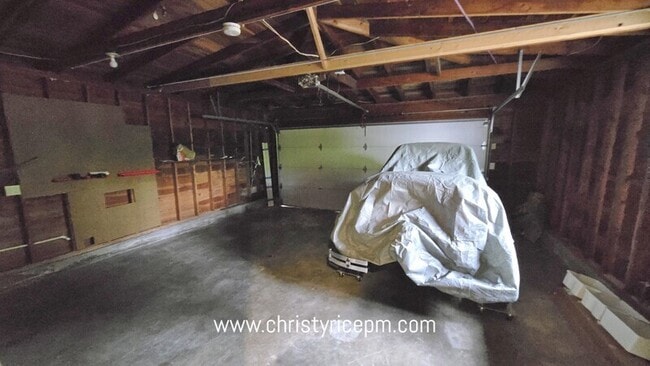 Building Photo - 1815 116th Ave NE