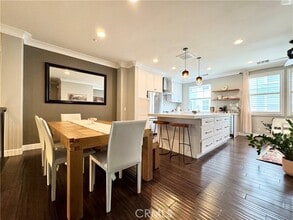 Building Photo - 41 Clifford Ln