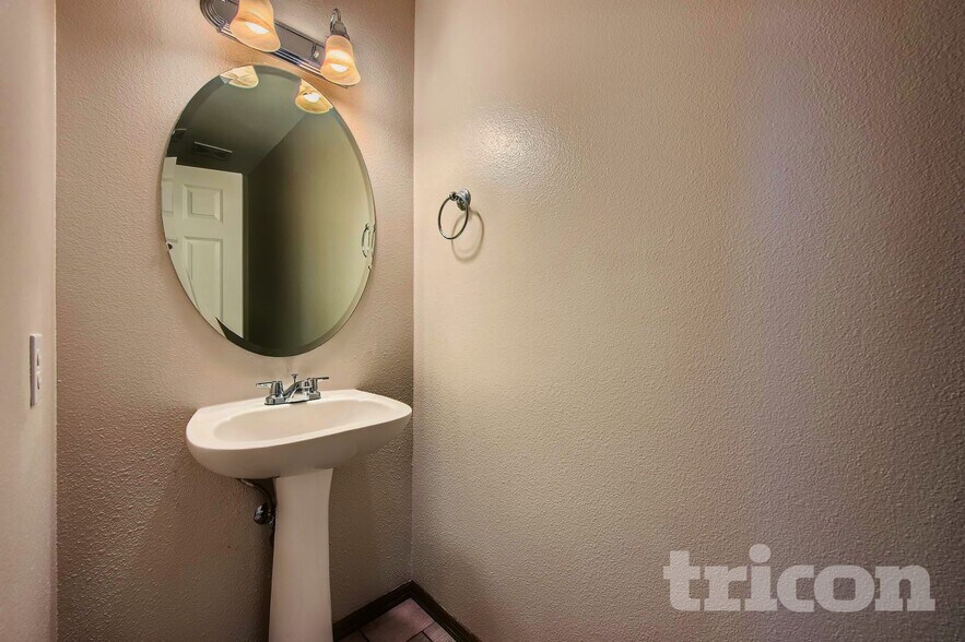 Building Photo - 20309 85th Ave Ct E