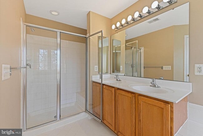 Building Photo - 22047 Chelsy Paige Square