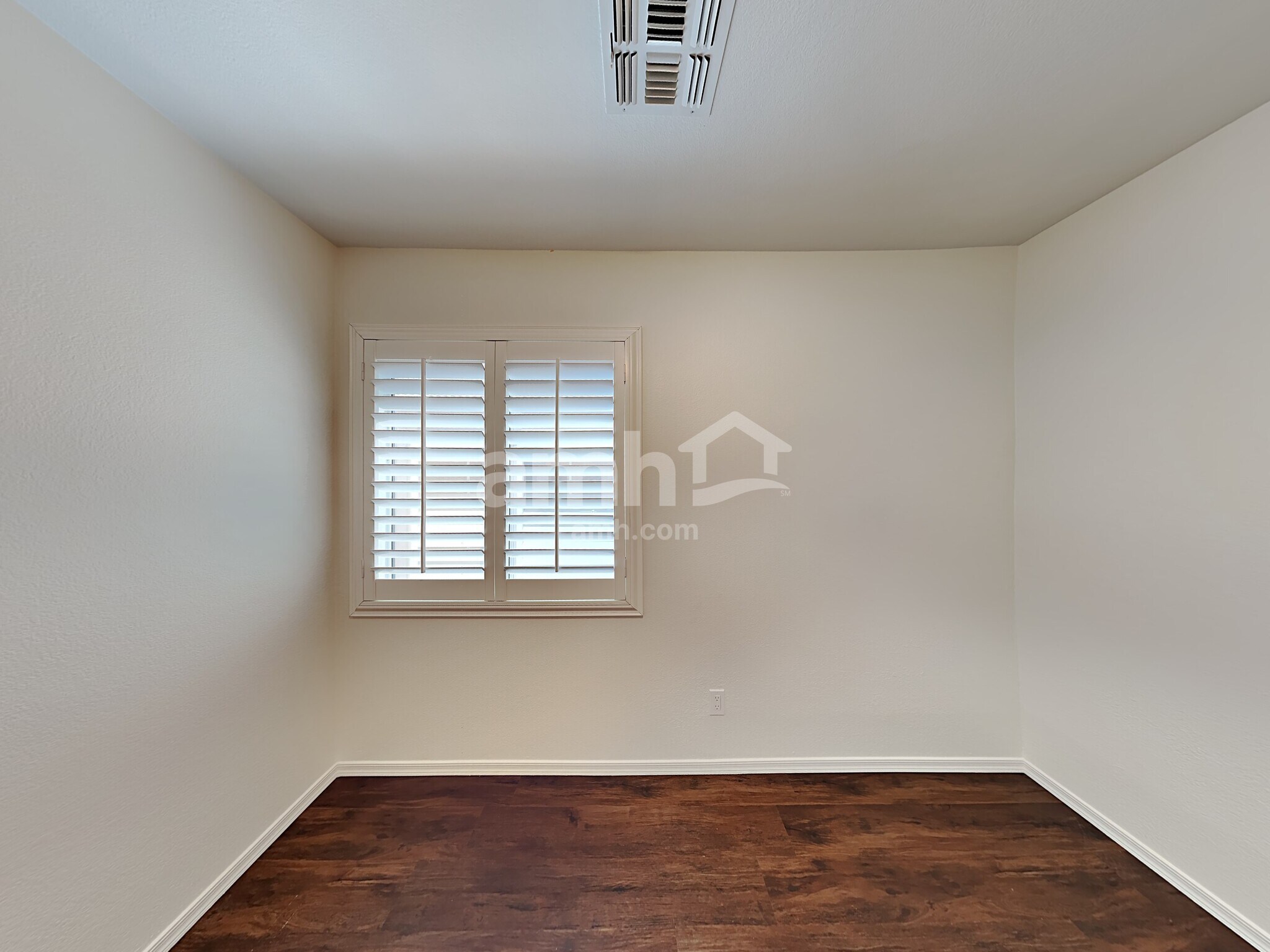 Building Photo - 9810 E Kiva Ave