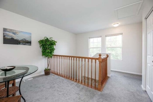 Building Photo - 1211 Arapaho Ct