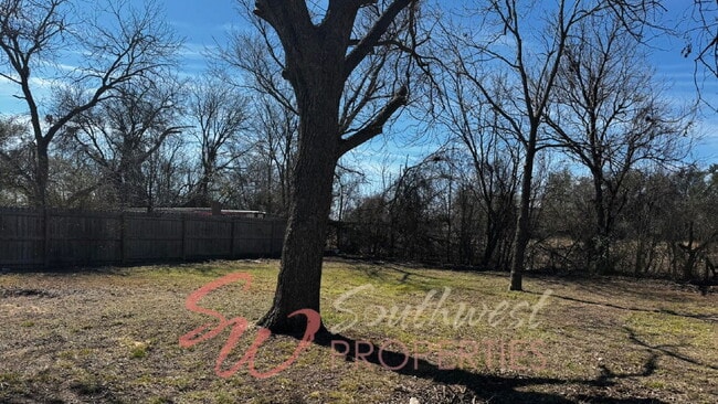 Building Photo - Newly Renovated 3 Bed / 2 Bath – Just 1 Mile from Tarleton!