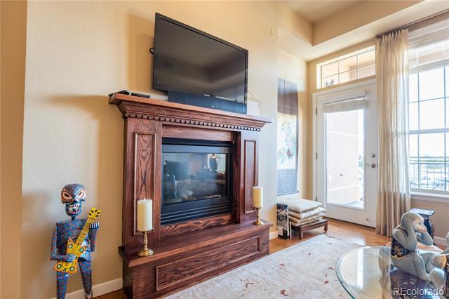 Building Photo - 7865 Vallagio Ln