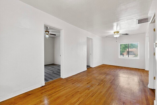 Building Photo - 5016 5th St NW