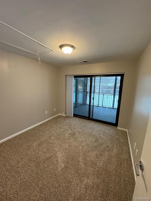 Building Photo - 18453 University Park Dr