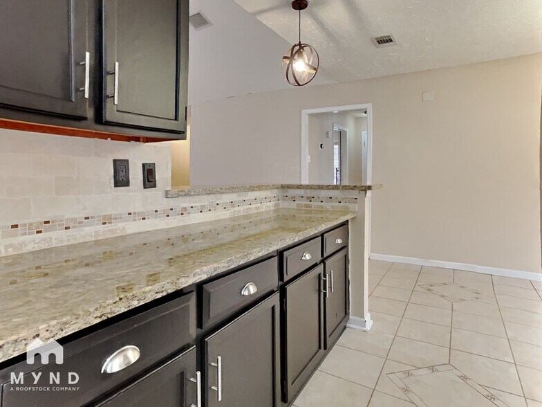 Building Photo - 726 Beechbend Dr