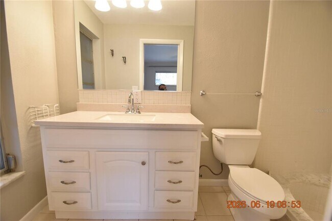 Building Photo - 3273 Harbor Lake Dr
